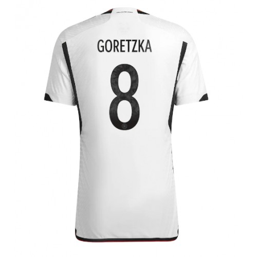 Tyskland Leon Goretzka #8 Hjemmedrakt VM 2022 Kortermet Tyskland Leon Goretzka #8 Hjemmedrakt VM 2022 Kortermet